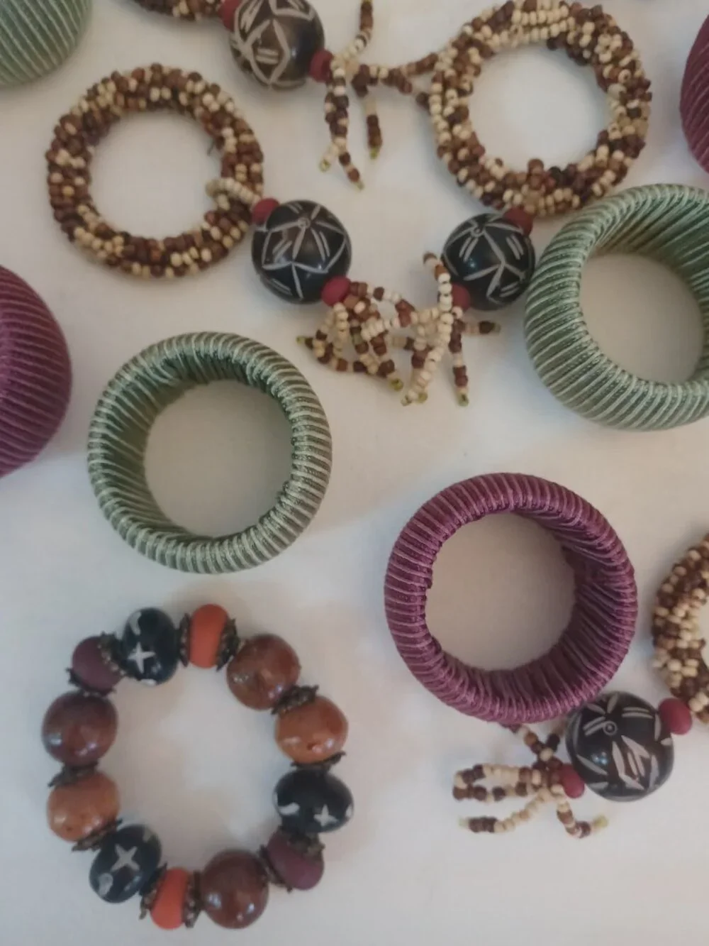 Lot of 16 Mixed Pier 1 Imports Napkin Rings Beaded, Woven, & Tasseled